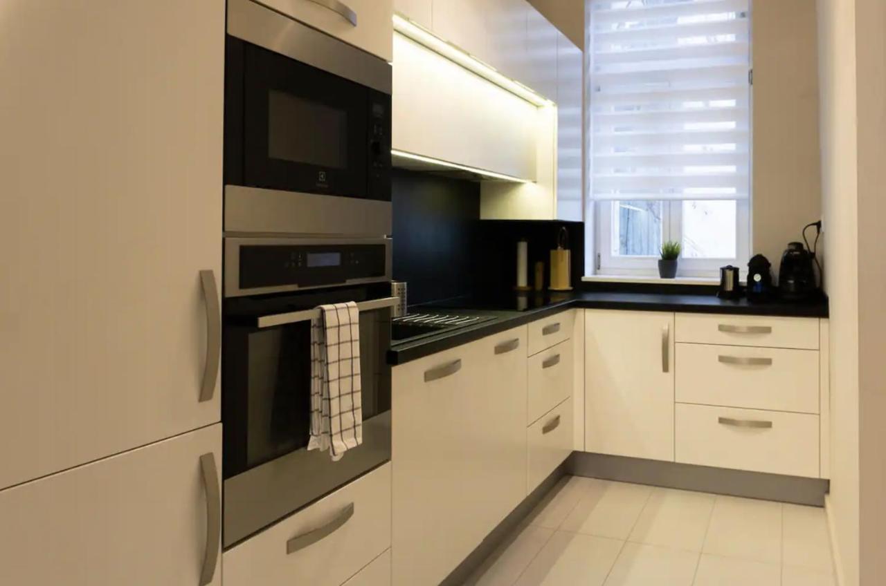 Premium Apartment By Hi5 - Lendvay Palace บูดาเปสต์ ภายนอก รูปภาพ