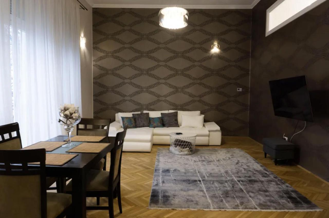 Premium Apartment By Hi5 - Lendvay Palace บูดาเปสต์ ภายนอก รูปภาพ