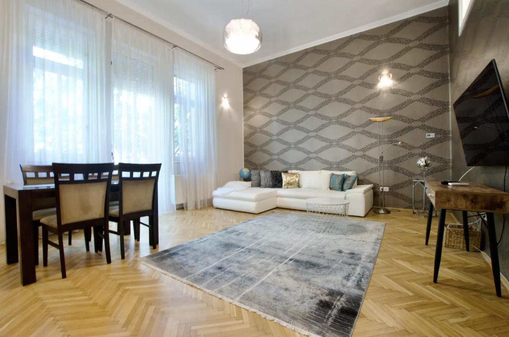 Premium Apartment By Hi5 - Lendvay Palace บูดาเปสต์ ภายนอก รูปภาพ